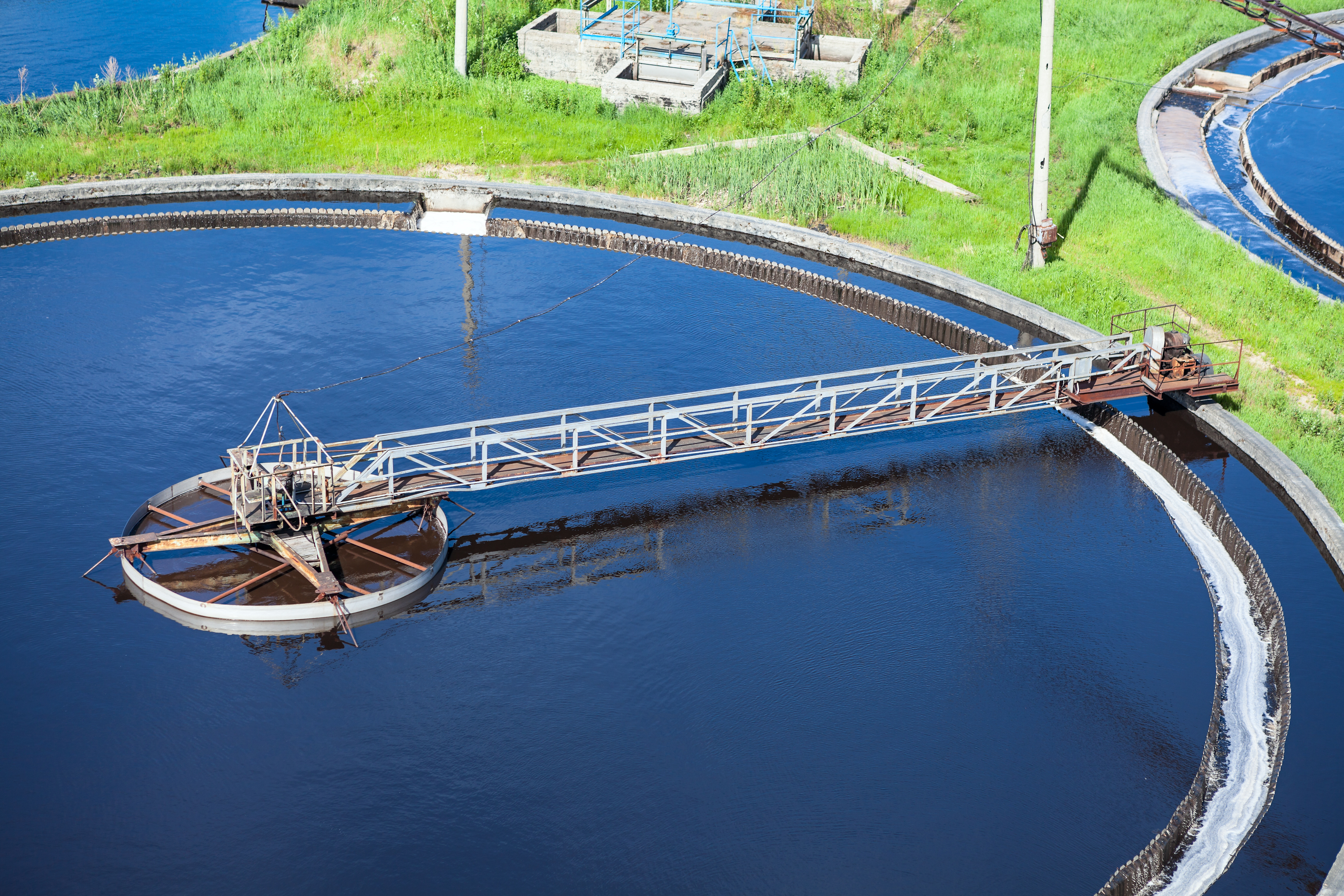 aguas-residuales-industriales-cuerpo