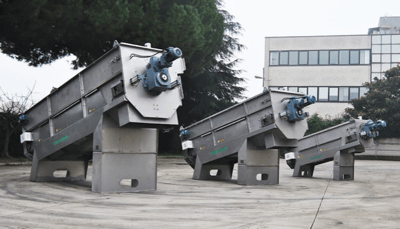Deshidratación de fangos: cuáles son las ventajas de utilizar la Prensa de Tornillo Automático SCRUPRESS® de Teknofanghi